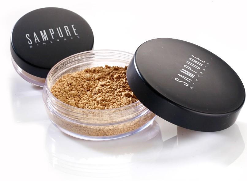 Instant Glow Mineral Setting Powder FEATURES Silky blend of light minerals formula SPF 15 Oil- free Paraben- free Absorbs
