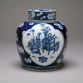 8 35, sixcharacter Yongzheng mark 160 Pair of Blue and White Bird Medallion Vases, Yongzheng Mark With