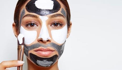 Multi masking For all skin Kit of different masks, adapted to the needs of each area of the face.