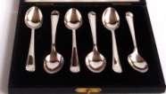knives in presentation case by Yates Bros, 1936, 40-60 46 Sheffield silver