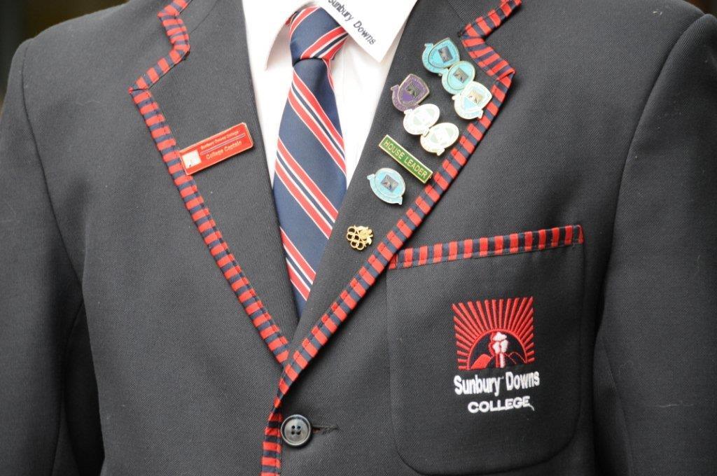 Rationale Sunbury Downs College has an academic uniform to: promote a sense of identity and pride as well as cohesion and good order in the school allow all students to feel a sense of equality