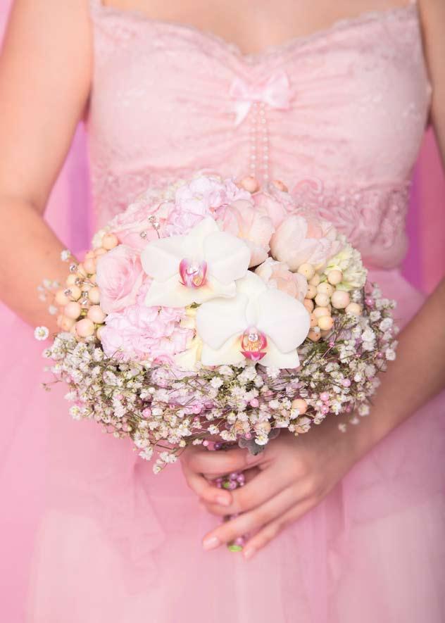Smothering Softness Dress a girl in frothy floating tulle for a blast from the past. This bridesmaid s bouquet has been carefully composed in pastel shades.