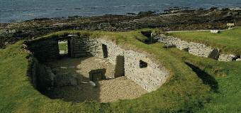 NEOLITHIC AGE - THE FIRST SETTLERS RCAHMS RCAHMS RCAHMS The Knap of Howar is the oldest stone-built house in Europe NEOLITHIC AGE The strong similarities between tombs and various artefacts in the