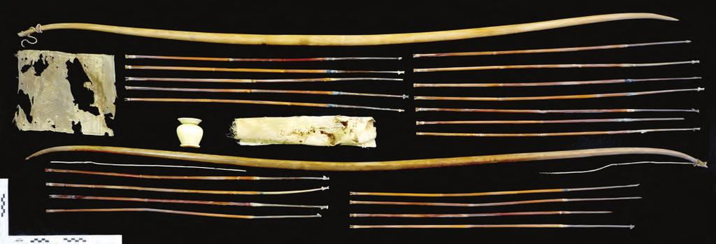Further archery sets are known from ancient Egypt: in the area of Deir el-bahari, the Metropolitan Museum of Art found a number of bows and arrows of similar type in the tomb of soldiers of