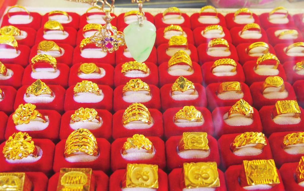 INDUSTRIAL DEVELOPMENT Cambodian consumers are fond of 24k gold jewelry which is called Tuk Dorp Meas in Cambodian.