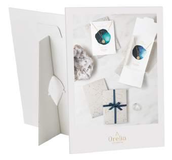 Our brand bio, semi-precious and charm indexes are available in a Perspex holder, perfect for showcasing your Orelia collections.