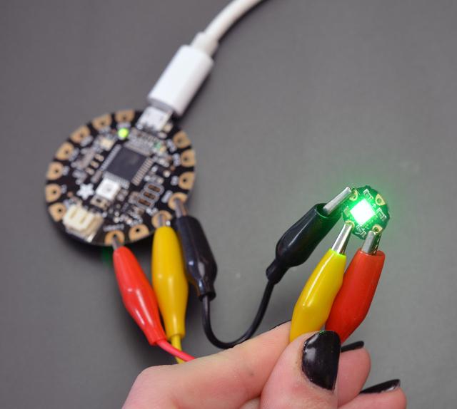 Connect your FLORA and computer with a USB cable. Now upload! Install the NeoPixel library (http://adafru.