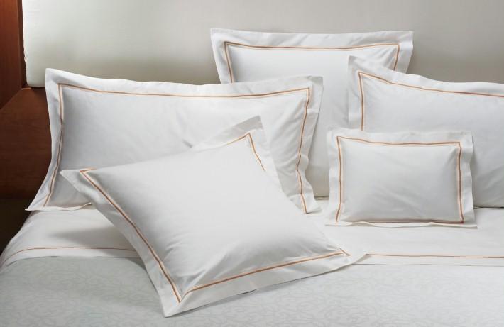 Whether it's high quality bed linens, table linens or bathroom textiles for hotels, restaurants and other clients from the