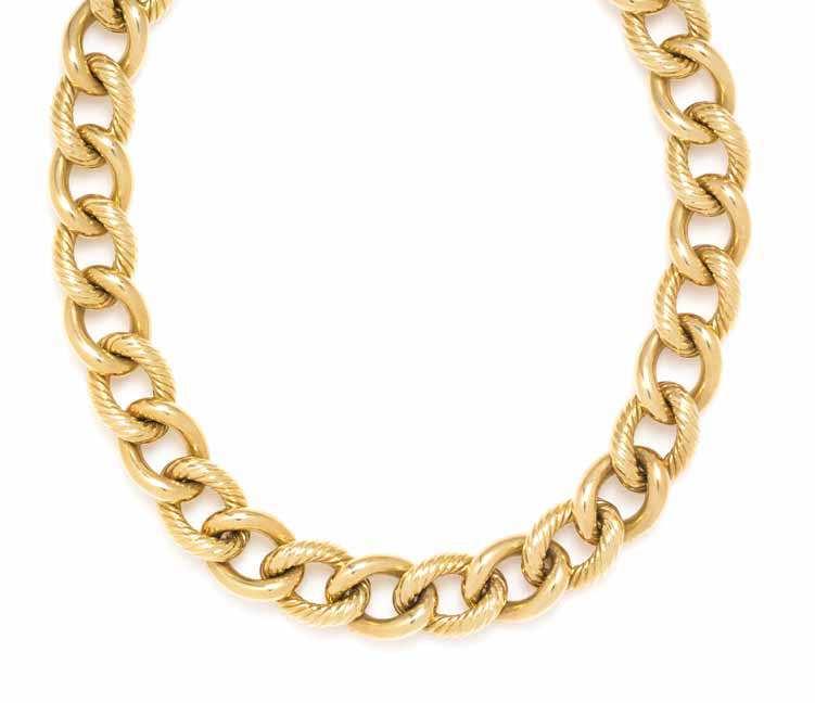 503 505 504 503 an 18 Karat Yellow Gold oval Link necklace, David Yurman, in alternating polished and rope motif links. Stamp: D.Y. 750.
