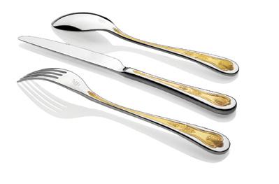 royal oak GOLD Cutlery ROYAL OAK GOLD IS THE EPITOME OF ELEGANCE. HIDDEN BENEATH THE HANDLES IS A REFERENCE TO THE HISTORICAL KINGS PATTERN. THIS DETAIL IS PLATED WITH 24 CARAT GOLD.