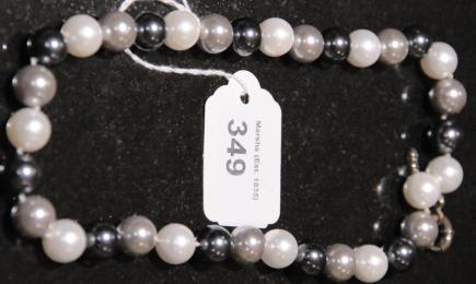 349. Grey, White & Black Pearl