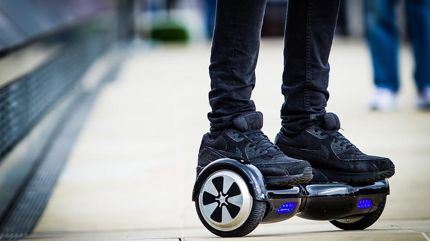 U.S. investigates safety issues after hoverboards catch fire, cause harm By Pittsburgh Post-Gazette, adapted by Newsela staff on 02.05.