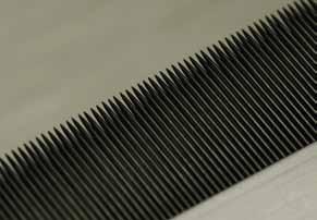 VARIOTOP WT Extended Lifetime The new top comb VARIOTOP WT stands out due to reduced wear and tear since the increased number of pins per cm provide a more effective distribution of the fibres and
