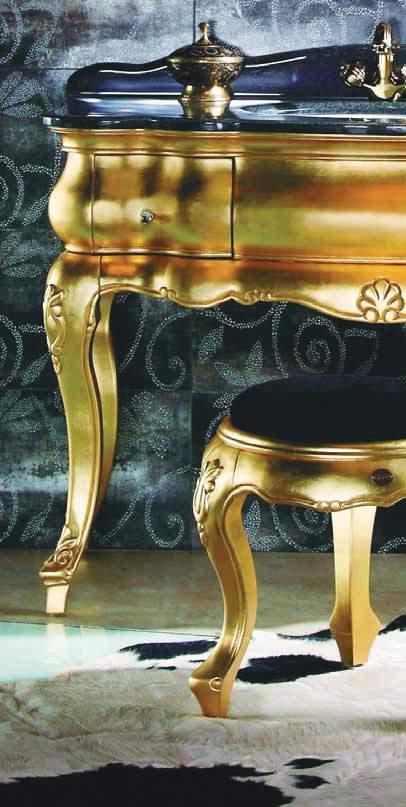 Princess stool - gold 150