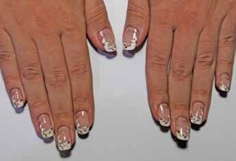 French Jazz Contestants must re-invent the traditional French manicure using nail art techniques and have only 2 visible colours.