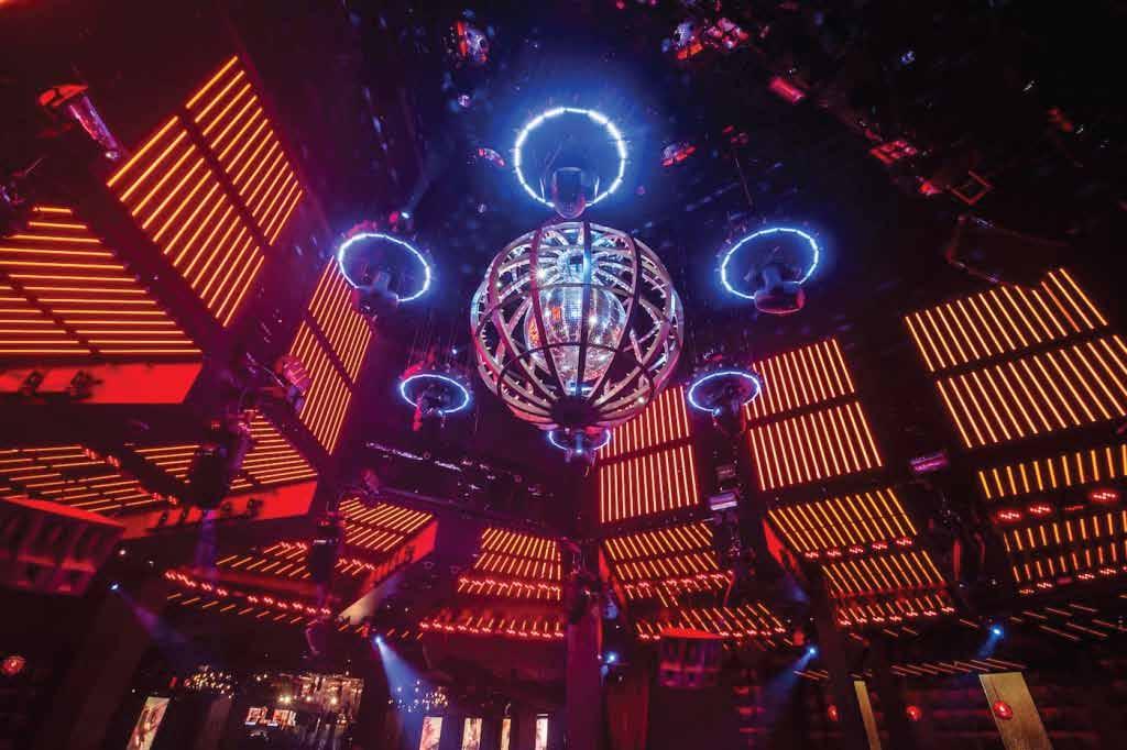 Premier nightclub at the Borgata in Atlantic City has one of the most fantastic mirrorballs that I ve ever been able to even dream up.