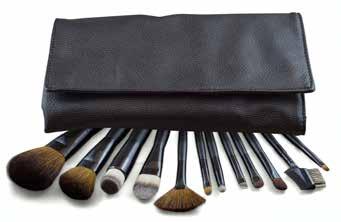 Beauty Tools Skincare Superkit A comprehensive kit containing demonstration and basic stock items to support your ARTISTRY business.