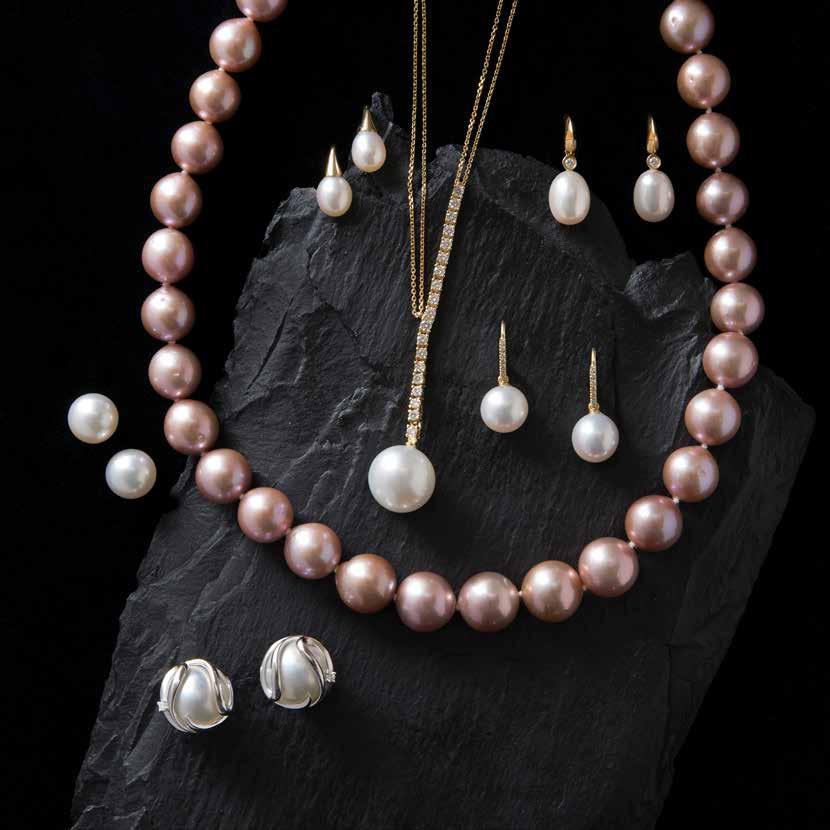 Freshwater pearl Freshwater pearl & diamond South Sea pearl & diamond drop South Sea pearl &
