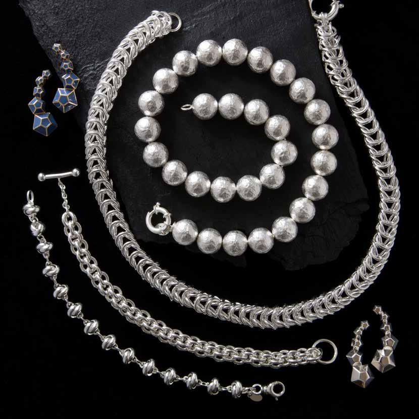 Enamel silver-gilt cuff Silver necklace Silver bead
