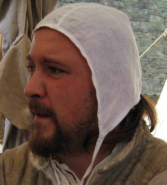 A linen head covering Worn under chain