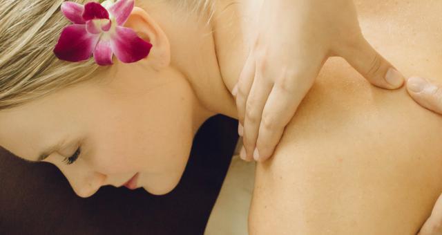 The combination of energetic and physical aspects of this therapy makes Thai Massage a renown therapy in