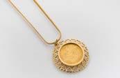 An Edward VII full sovereign pendant on chain, 1909 sovereign in collar setting and curb linked chain, 12g 220-280