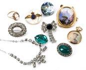 ring, a 9ct gold photograph locket, an RAF sweetheart brooch and other costume jewels (10) 80-120 58.