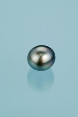 PEARL Historically, pearls have been used as an adornment for centuries. They were one of the favorite gem materials of the Roman Empire; later in Tudor England, the 1500s were known as the pearl age.