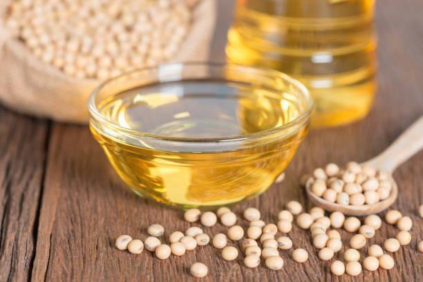 Benefits of Soybean Oil Protects skin from UV rays - It is also a very effective oil for treating the damages done by strong sun and air pollution.