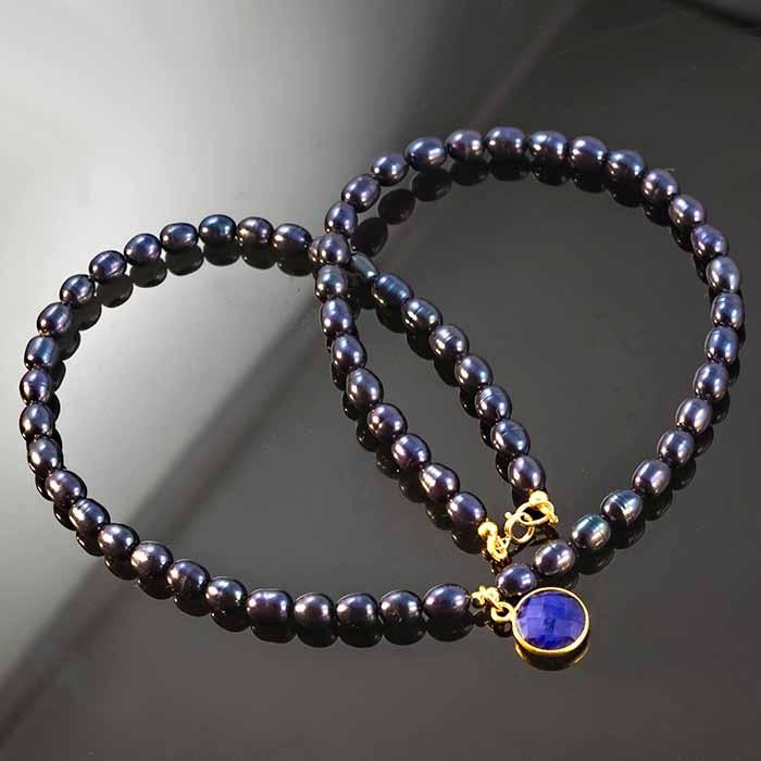 Blue Pearl necklace with Sapphire