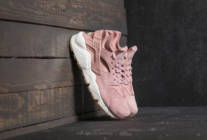 Nike WMNS HUARACHE SD Particle pink Price: 131 THROWBACK DESIGN, MODERN COMFORT.