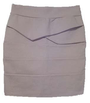 Pencil skirt This is the skirt that best hugs the body.