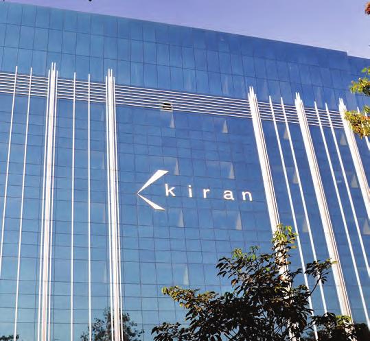 Advertorial Kiran Gems Opens 200,000 sq ft Factory n Surat K iran Gems, a leading diamond manufacturer, has inaugurated a 200,000 sq ft factory-cum-office in Surat, Gujarat to support its sales