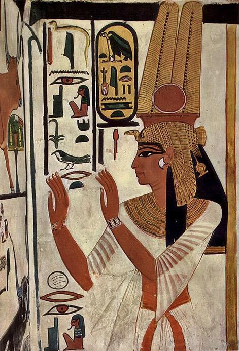 However, in other wall paintings of queens, such as that of 18 th Dynasty Ahmose- Nefertari (in the Theban tomb of Nebamun and Ipuky TT181) it is equally as clearly depicted as being primarily made