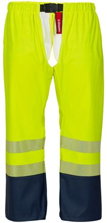 The trousers are also suitable for seated outdoor work, as the seat is left free and thereby retains its grip 29-2 STANDARD RAIN OVER-TROUSERS EN 4 S/M - 2XL/XL 00% polyurethane-coated polyester