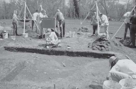20 MARYLAND ARCHEOLOGY FIGURE 2. Excavation of Homewood s Lot.