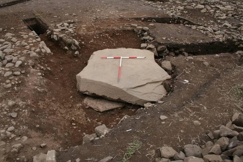 Figure 6 Stone filled pit [348] as excavated. Phase II: Timber circle As noted above, a putative timber circle was identified as a cropmark surrounding the henge.