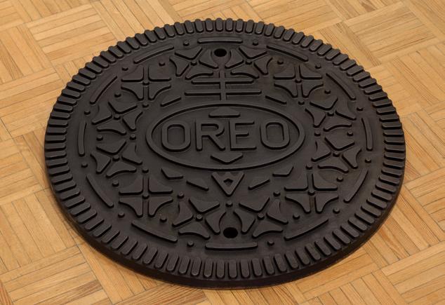Oreo Manhole Cover, 2010,