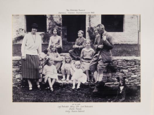 7,000-10,000 English, 20th Century, The Mitford Family, photographic print, 1922,