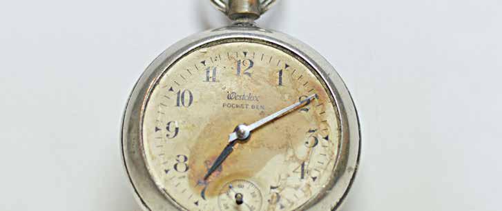 TIMELINES Make a Discovery at the Nanaimo Museum Robert McArthur s pocket watch stopped at the exact time of his death in the 1918 cage crash at the Protection Island mine. NM 1994.004.
