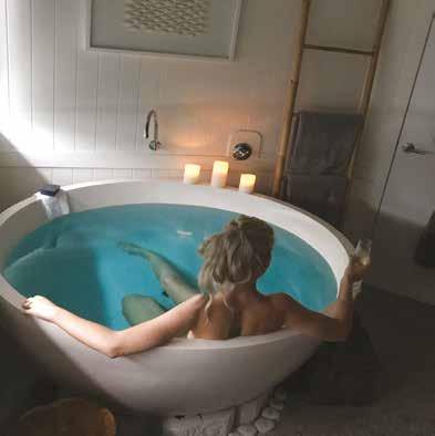 COUPLES ESCAPES The perfect ritual to enjoy being pampered with your loved one. Includes a complimentary relaxing foot soak & scrub followed by a secluded warm mineral salt bath.