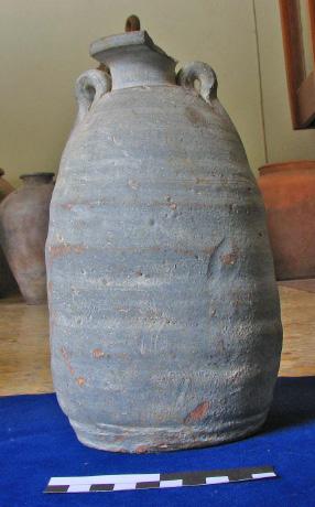 22 Bang Rachan unglazed storage jars, 15th to 17th centuries, found from Songkhla Lake near Bang Kaeo in Khao Chai Son.