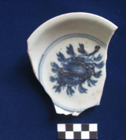 to mid-15th centuries, the Jingdezhen blue and white