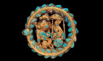 134) fig 13 One of a pair of clasps depicting Dionysus and Ariadne (Tillya Tepe, Tomb vi), gold and turquoise,