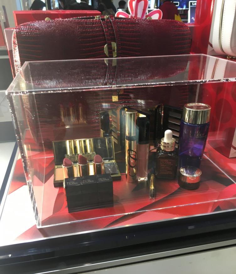 Presented next to Estee Lauder counter as well as CDU Display with other products very visible to shoppers. 3.