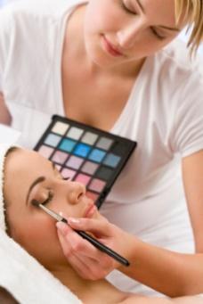 ESTHETICIAN EXAM Fully Qualified REVISED: Effective Sept/13 Professional Products must be used or candidate will face disqualification from exam.