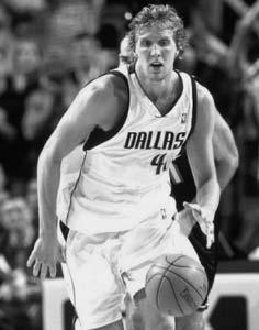 Topic 3 Lesson 3 Worksheet 13E German immigrants in the United States: Dirk Nowitzki Dirk Nowitzki was born in Würzburg, Germany, in 1978 and moved to the United States when he was 20 years old.