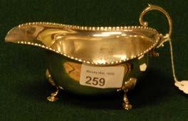 Coffee Pot London 1868 (33ozs).