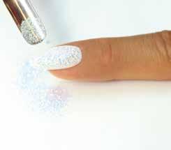 50 Eur CN tip: Create trendy mermaid effect for your clients so their nails will shine bright like gemstones!