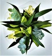 LILY 2 STEMS WET PACK 10 ITEM # EP0849 UPC#